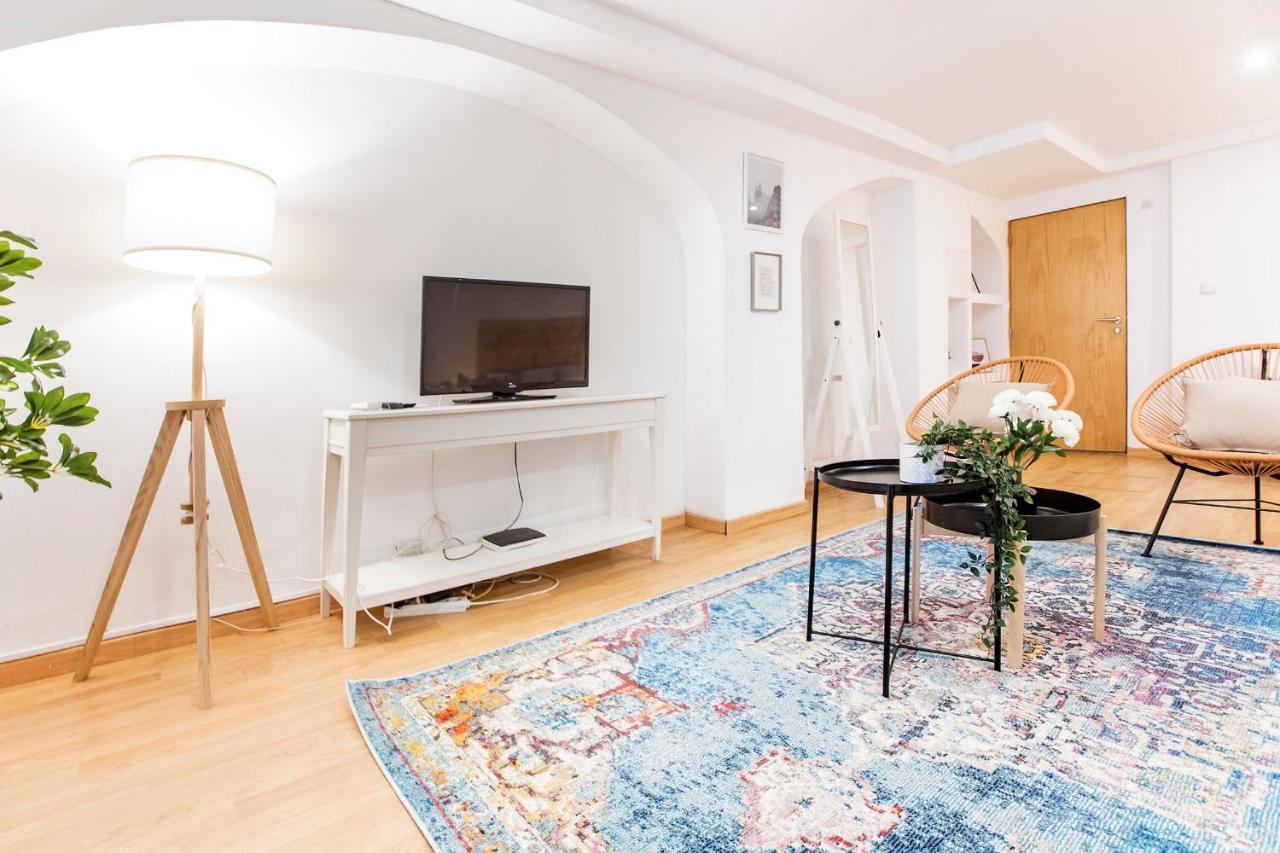 Almada Hideaway W/ Ac & Private Pool By Lovelystay Porto Luaran gambar